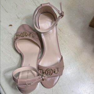Tommy Hilfiger Women's Blush Sandals with Gold Detail